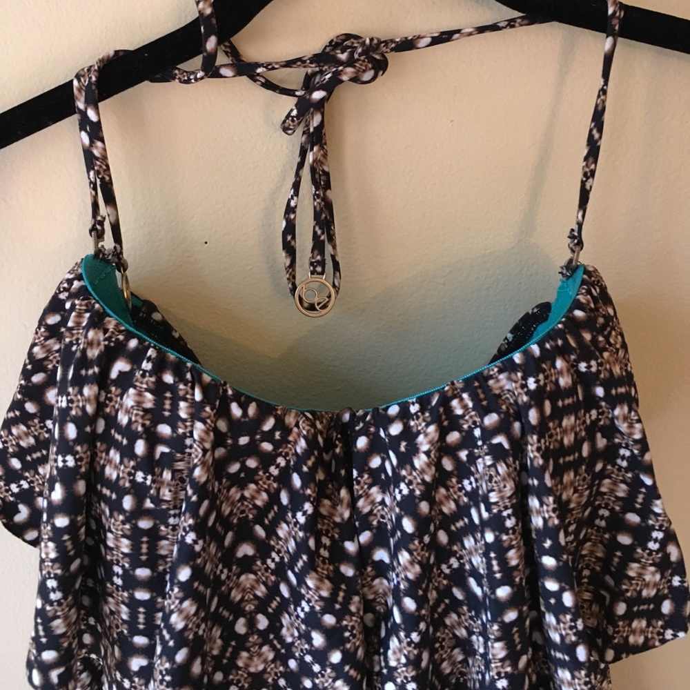 One-piece bathing suit - Picture 7 of 8